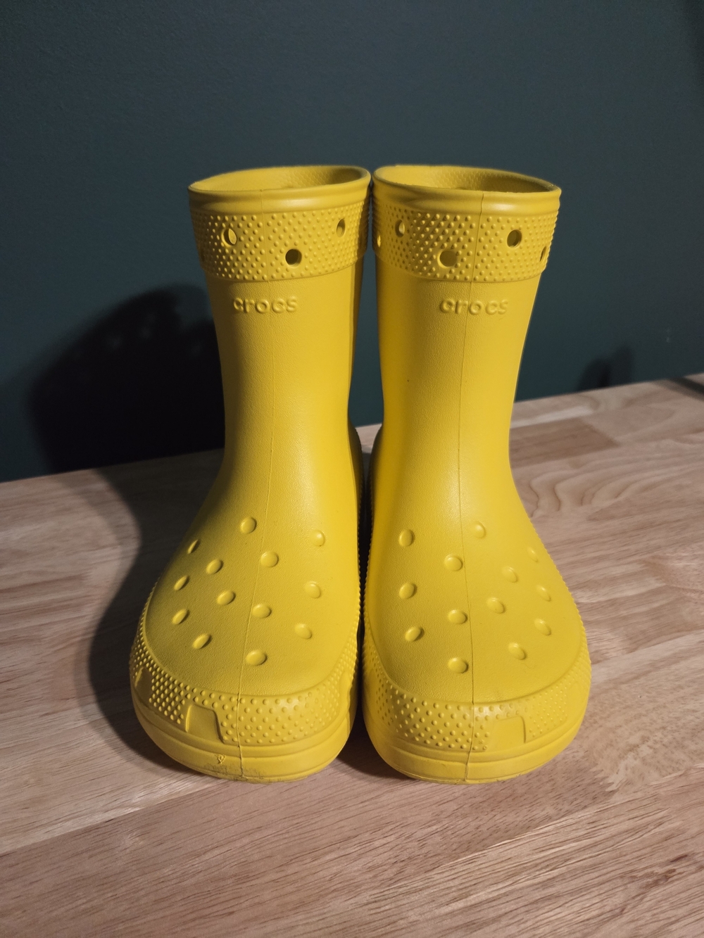 Crocs Classic Rain Boots Yellow Waterproof Pull On Mid Calf Women's Size 8